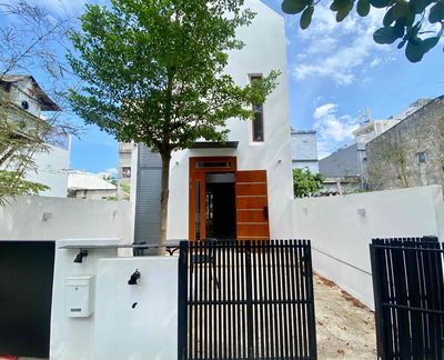 Rent · 2 bd · 95 м² · Quận Ngũ Hành Sơn, ул. Đường Hoàng Công Chất