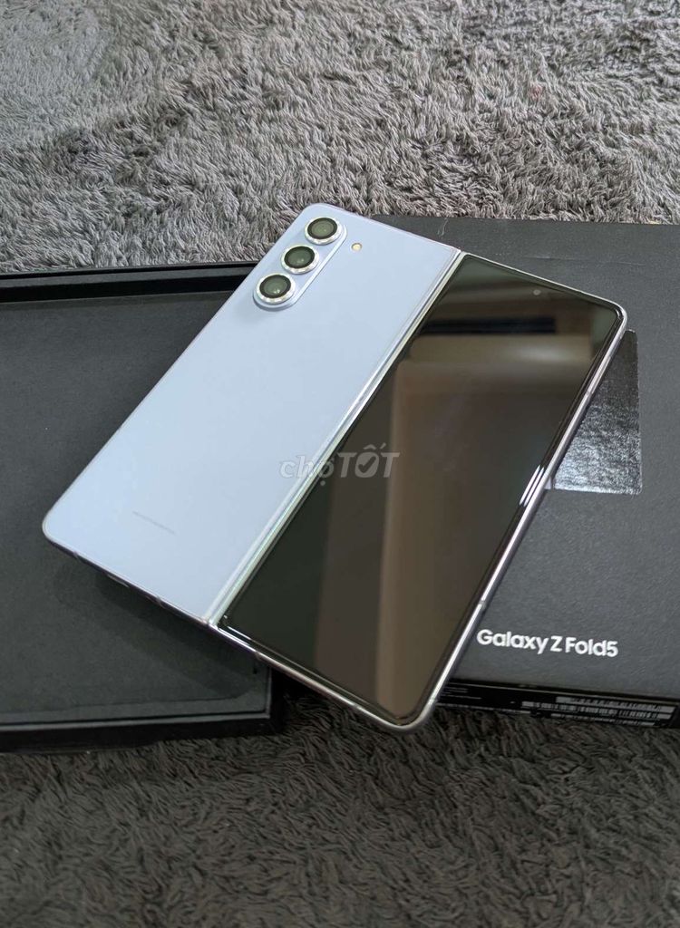 Samsung Galaxy Z Fold 5 VNA 512Gb đẹp 99. Mua bán Điện thoại tại Quận Hải Châu Đà Nẵng được đăng bởi thắng hình 1