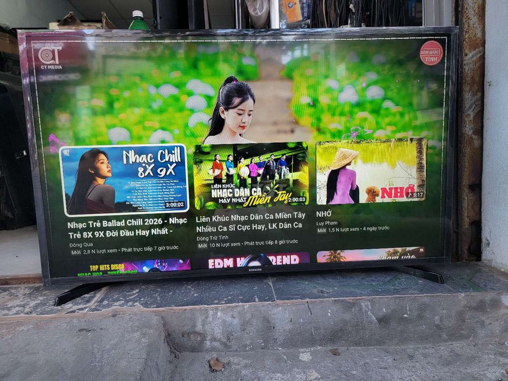 Tivi Samsung 43 inch. Mua bán Tivi, Âm thanh tại Quận Cẩm Lệ Đà Nẵng được đăng bởi Ly Nguyễn hình 1
