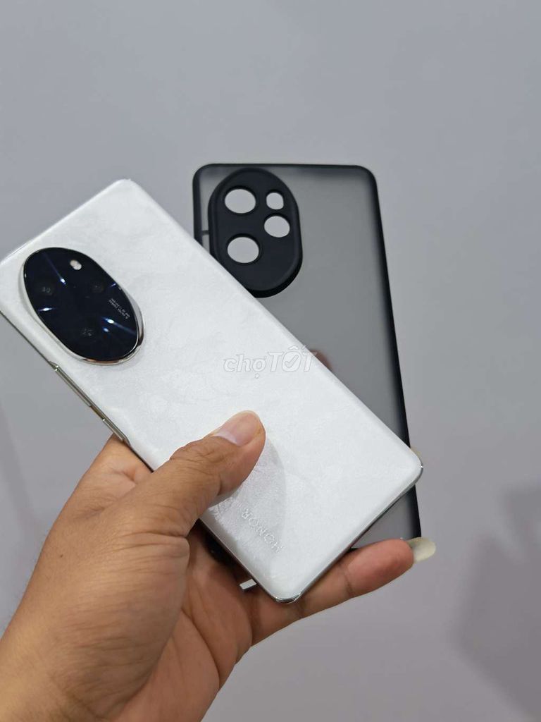 Honor 100 Pro 256GB Trắng. Mua bán Điện thoại tại Thành phố Bắc Ninh Bắc Ninh được đăng bởi Đồ Chất hình 1