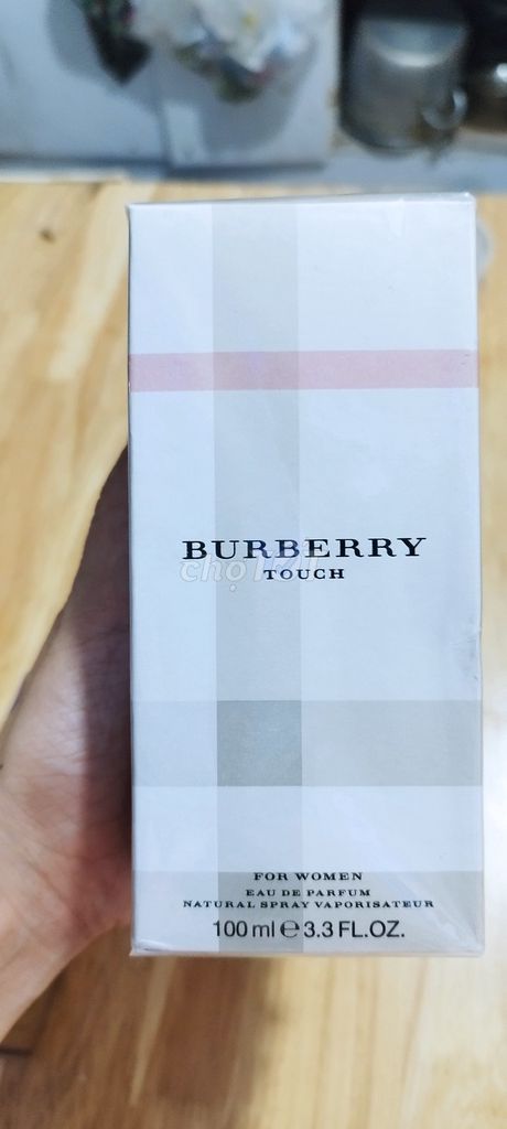 Burberry Touch Nữ 100ml Nguyên vỏ. Mua bán Nước hoa tại Quận Liên Chiểu Đà Nẵng được đăng bởi Hang Nguyen hình 1