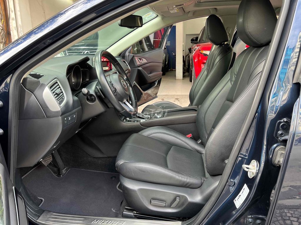 Mazda 3 2020 1.5L Premium - 80000 km. Mua bán Ô tô tại Quận Long Biên Hà Nội được đăng bởi AUTO TÂN HƯNG THỊNH hình 6