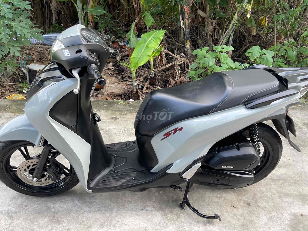 Cần bán sh 125 2017 xanh xi măng máy zin chính chu. Mua bán Xe máy tại Quận Kiến An Hải Phòng được đăng bởi Đức Anh  hình 2