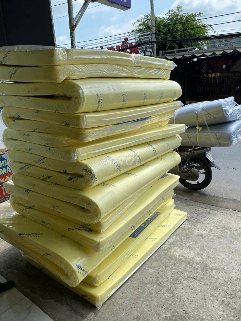 NỆM CAO SU NON - BÁN GÓP TẬN NHÀ TUẦN CHỈ 300K. Mua bán Giường, chăn ga gối nệm tại Huyện Bến Lức Long An được đăng bởi XE ĐIỆN TRẢ GÓP hình 1