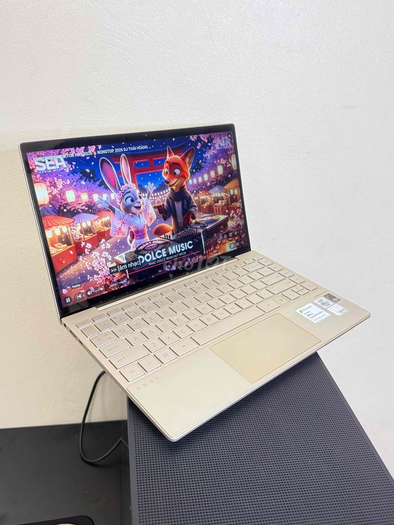 HP Envy 13 i5-1035G4 13.3 inch 8GB/256GB Vàng đồng. Mua bán Laptop tại Quận Thanh Xuân Hà Nội được đăng bởi Ph Anh Khoa  hình 1