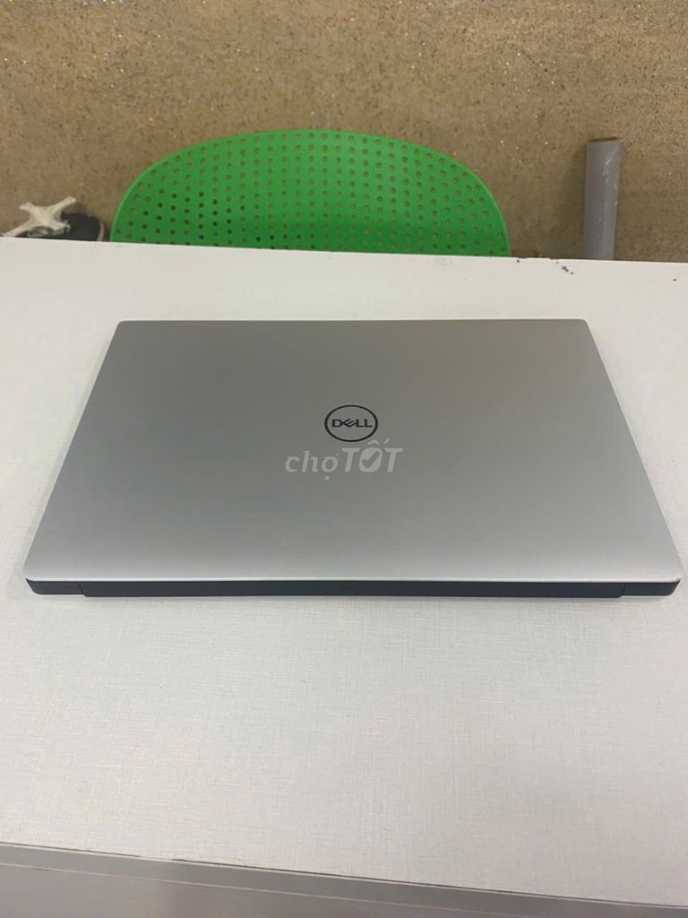 Dell Precision 5540 i7-9850H 15.6 inch. Mua bán Laptop tại Quận 7 Tp Hồ Chí Minh được đăng bởi Lê Na hình 1