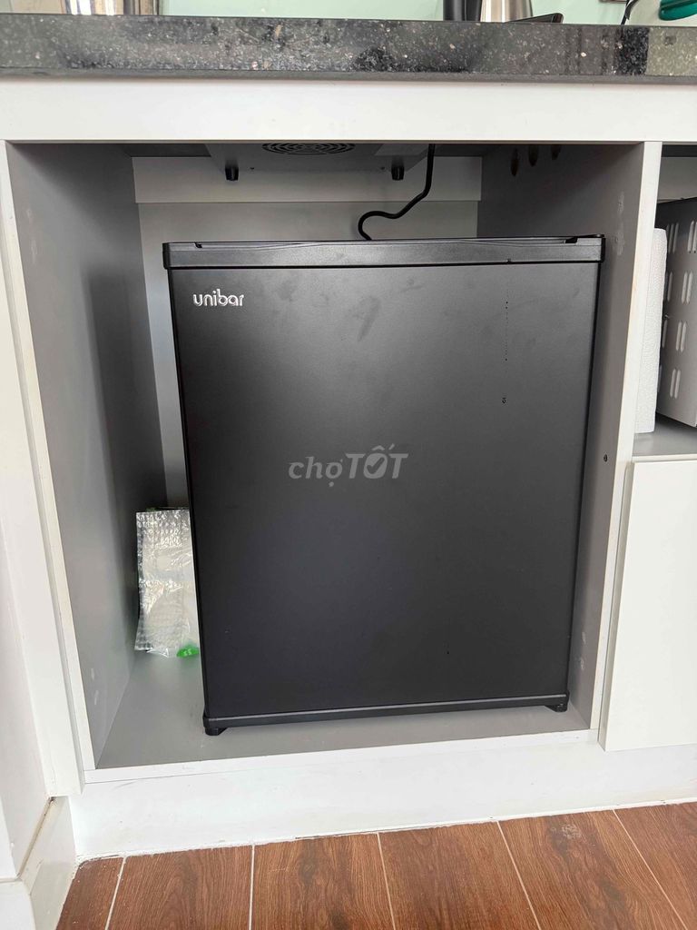 Tủ mát Unibar USF 38A 38 lít Đen. Mua bán Tủ lạnh tại Thành phố Vũng Tàu Bà Rịa - Vũng Tàu được đăng bởi Mr. Hoán hình 1