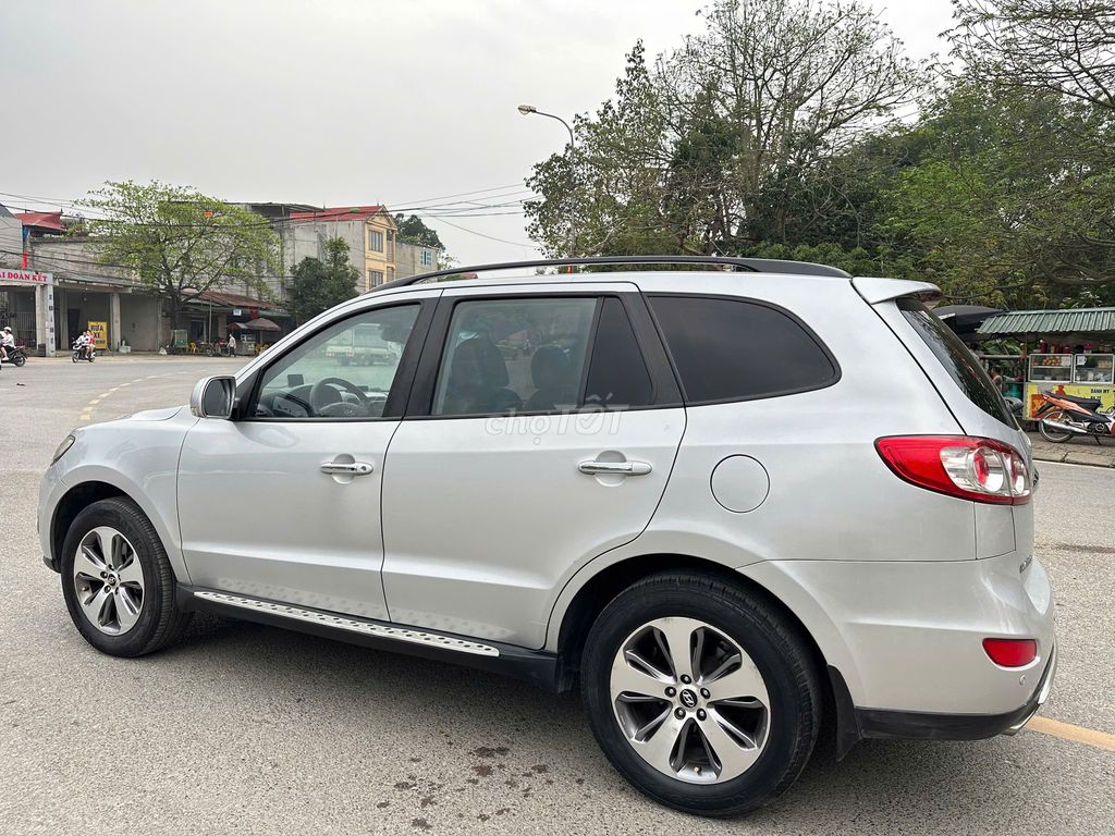 Hyundai Santafe 2.0L cuối 2012 Full Dầu. Mới Quá. Mua bán Ô tô tại Huyện Sóc Sơn Hà Nội được đăng bởi Salon Auto Đào Hằng hình 16
