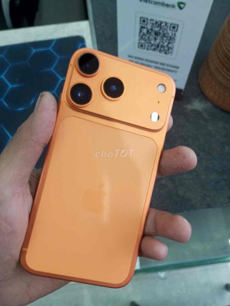 Apple iPhone 11 độ vỏ 17 pro. Mua bán Điện thoại tại Huyện Hóc Môn Tp Hồ Chí Minh được đăng bởi thuận lee hình 1