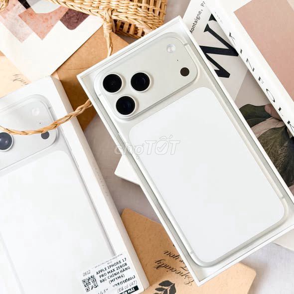 Apple iPhone 17 Pro Max 256GB Trắng Đã sử dụng. Mua bán Điện thoại tại Quận 3 Tp Hồ Chí Minh được đăng bởi Nguyễn Hữu Trọng (Hữu Trọng) hình 1