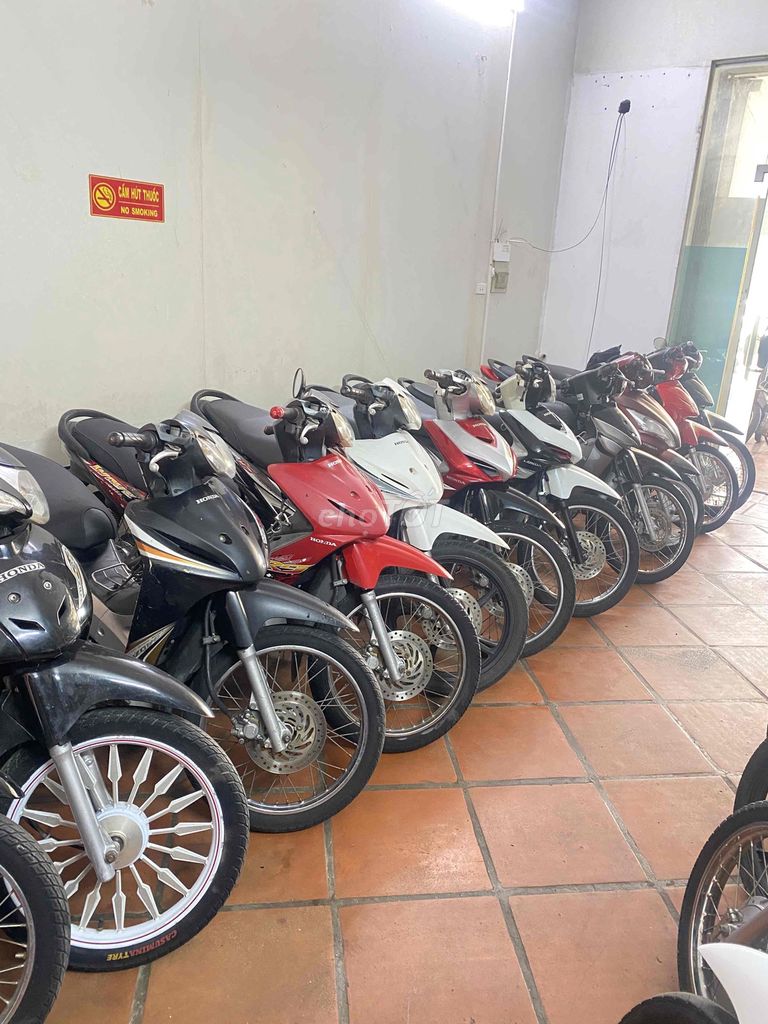 Разнообразный номер Honda