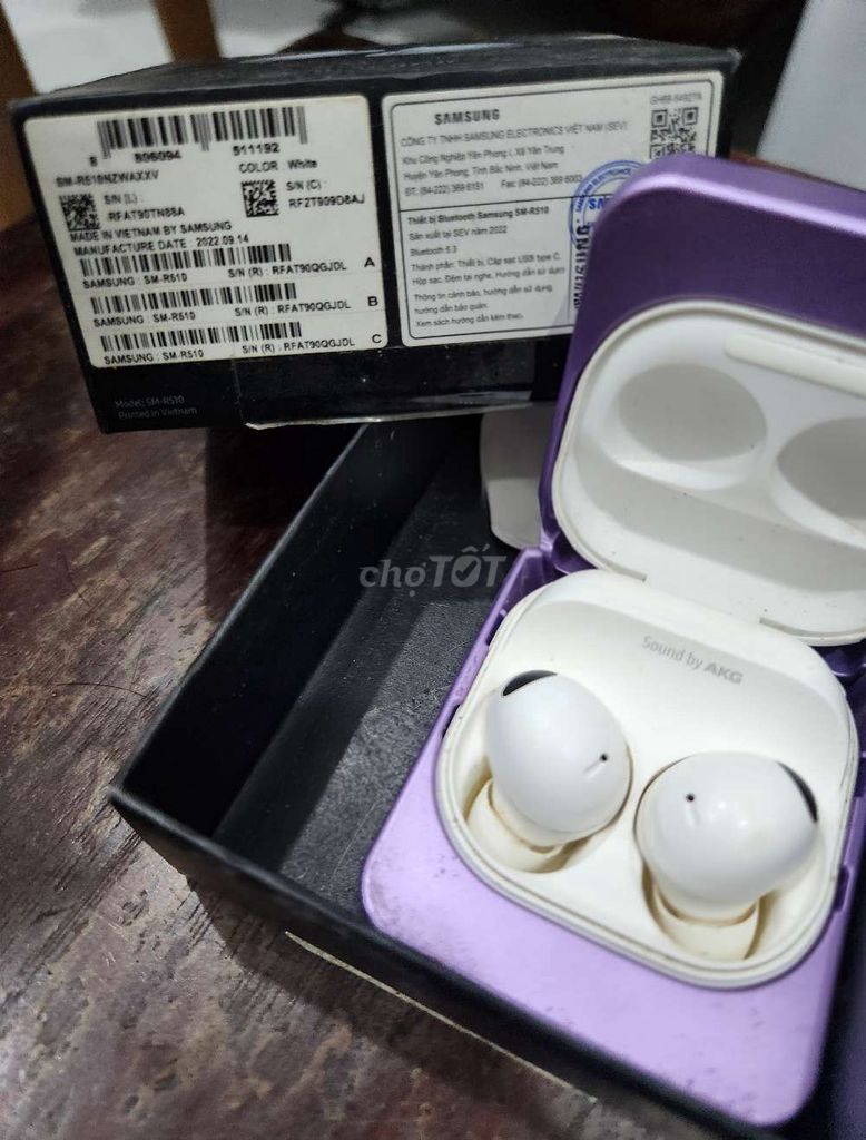 Buds 2 pro trắng. Mua bán Tivi, Âm thanh tại Thành phố Thủ Dầu Một Bình Dương được đăng bởi Levicas Vic hình 1