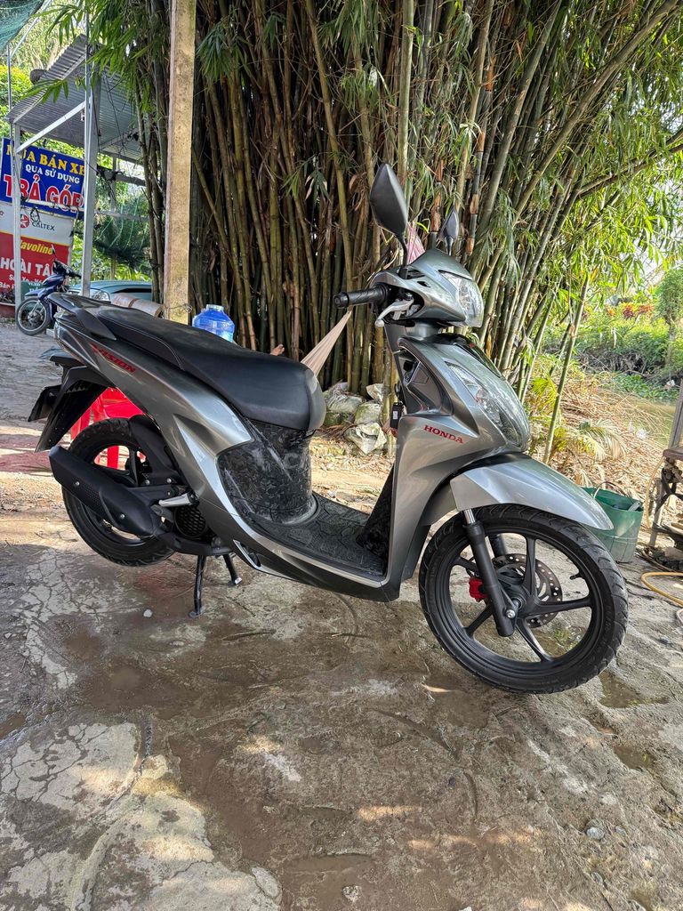 Honda Vision 2024 Xám ghi 4000 km. Mua bán Xe máy tại Huyện Lai Vung Đồng Tháp được đăng bởi Hoài Tính hình 3
