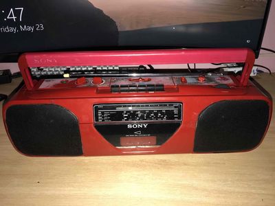 cát sét sony màu đỏ cực kỳ hiếm (ship xa có cọc). Mua bán Tivi, Âm thanh tại Huyện Phong Điền Cần Thơ được đăng bởi Hoàng Long