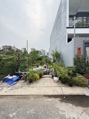 Plot of land 82 m² · Đường Nguyễn Duy Trinh