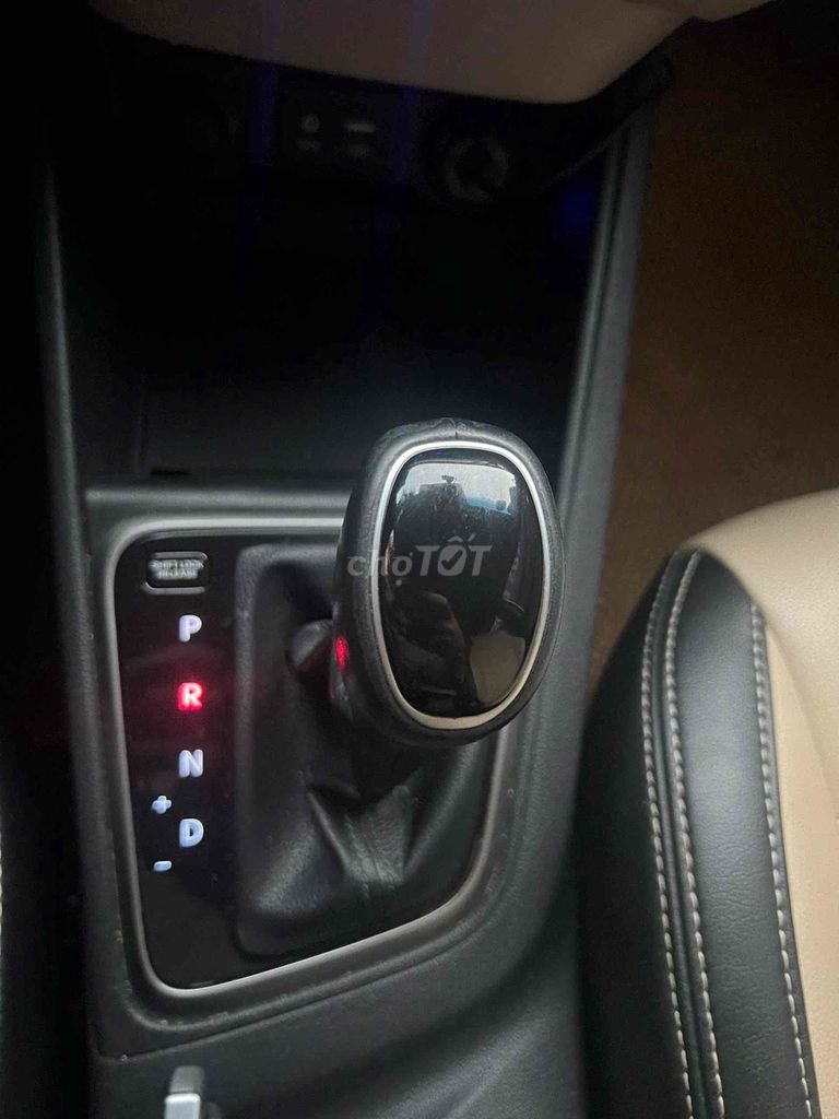 Hyundai Accent 2020 1.4 AT - 100000 km. Mua bán Ô tô tại Quận Cầu Giấy Hà Nội được đăng bởi Thanh AuTo hình 3