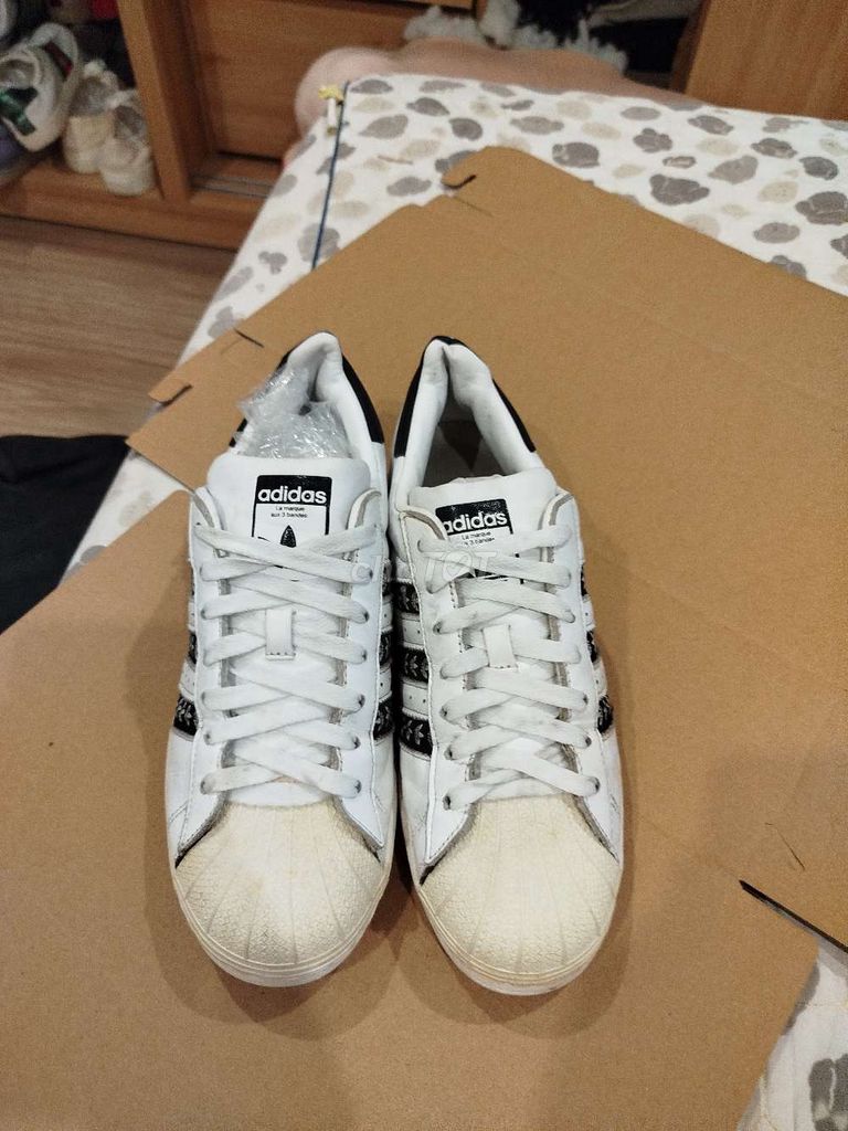 Adidas sò size 41