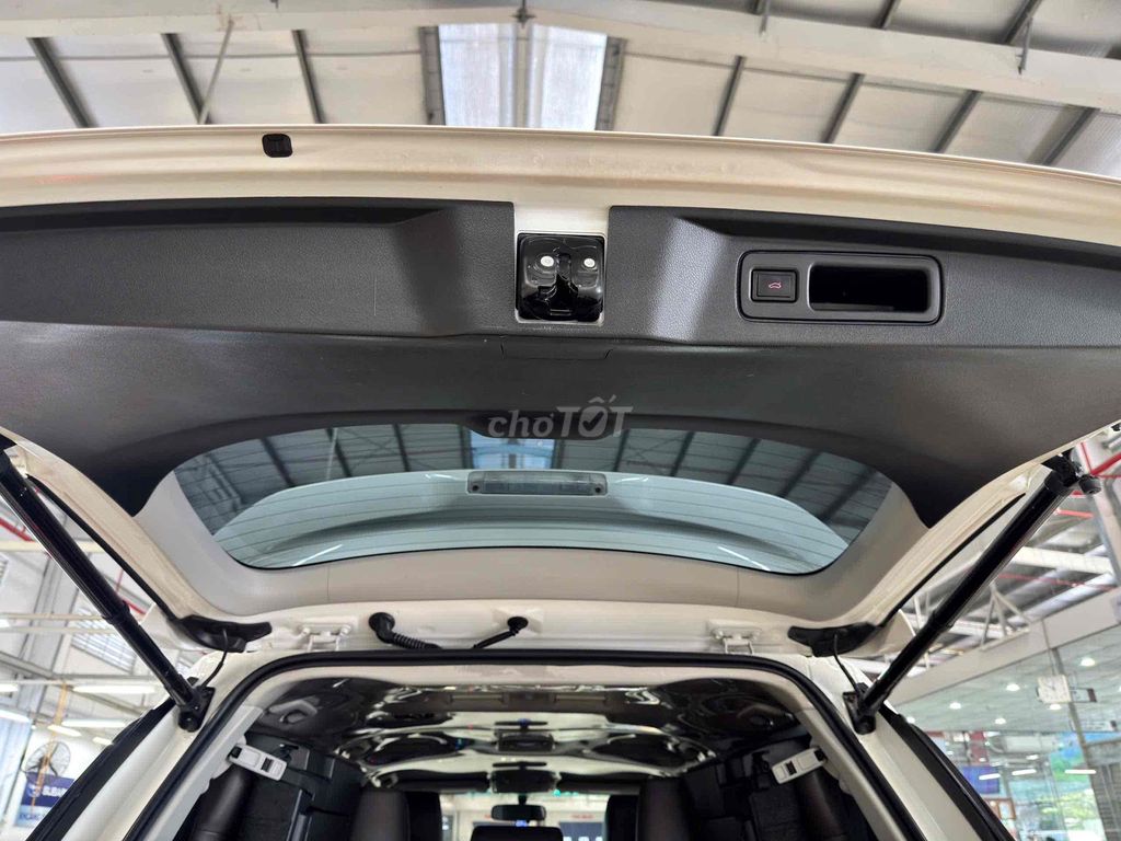 Toyota Fortuner 2020 2.4G 4x2 AT - 1 chủ đi cực ít. Mua bán Ô tô tại Thành phố Thủ Đức Tp Hồ Chí Minh được đăng bởi Thùy Phương Toyota hình 10