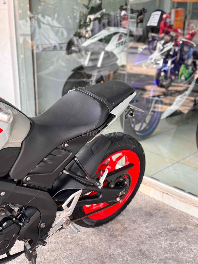 Cần bán Yamaha MT15 2020 Biển 93 9 chủ Xe keng. Mua bán Xe máy tại Quận Bình Tân Tp Hồ Chí Minh được đăng bởi Việt Motor Bình Tân hình 5