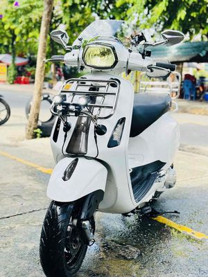 Piaggio Vespa Primavera Sprint 2015 Trắng