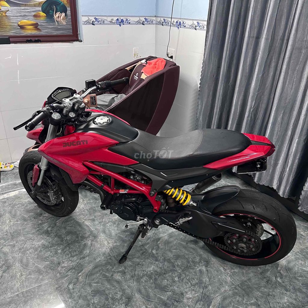 HyperMotard 821 2015 HQCN 127triệu. Mua bán Xe máy tại Thành phố Biên Hòa Đồng Nai được đăng bởi Tài Sỷ  hình 2