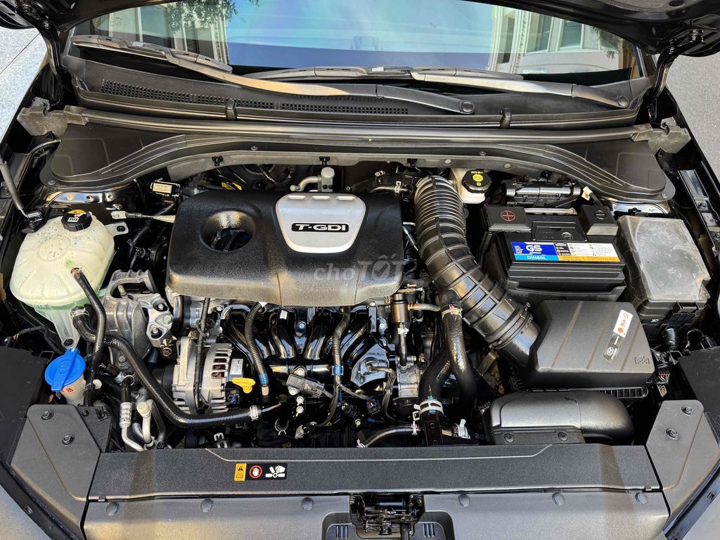 Hyundai Elantra 2019 1.6AT Sport - 50000 km. Mua bán Ô tô tại Thành phố Tuy Hòa Phú Yên được đăng bởi Quang Huynh hình 14