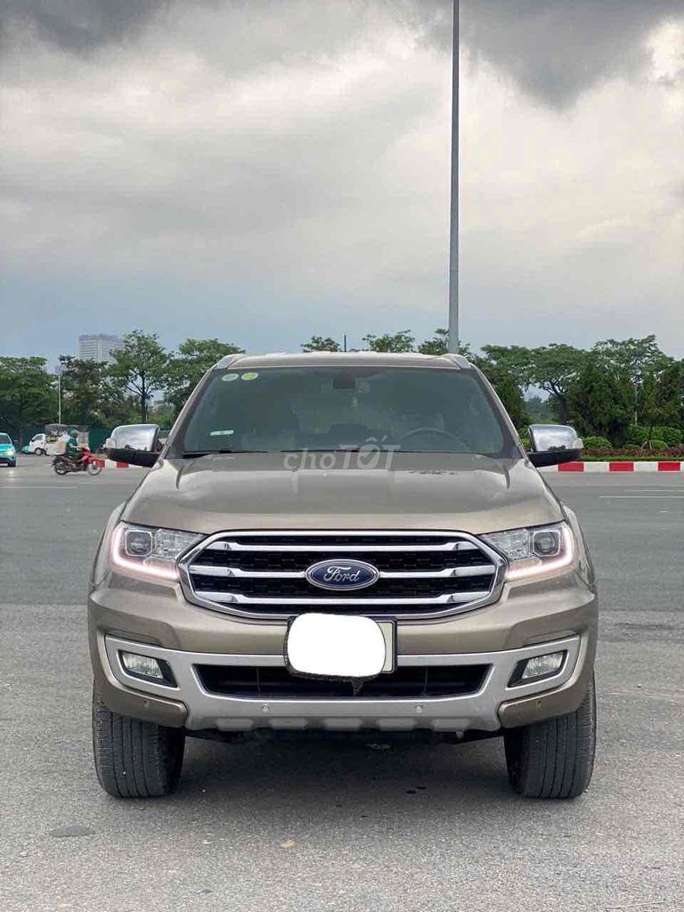 Ford Everest 2020 Titanium 2.0L AT 4x2 - 97000 km. Mua bán Ô tô tại   được đăng bởi Lưu quang kiên hình 1