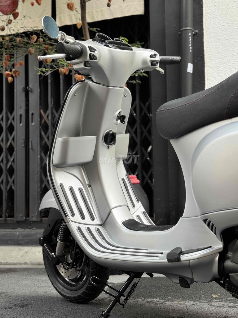 Vespa S 125 . 3vie . máy zin êm . chính chủ. Mua bán Xe máy tại Quận Phú Nhuận Tp Hồ Chí Minh được đăng bởi  vespa Nam Phương hcm  hình 4