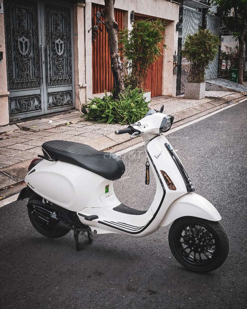 Vespa Sprint S iget abs. Mua bán Xe máy tại Quận 7 Tp Hồ Chí Minh được đăng bởi Phạm Duy hình 3