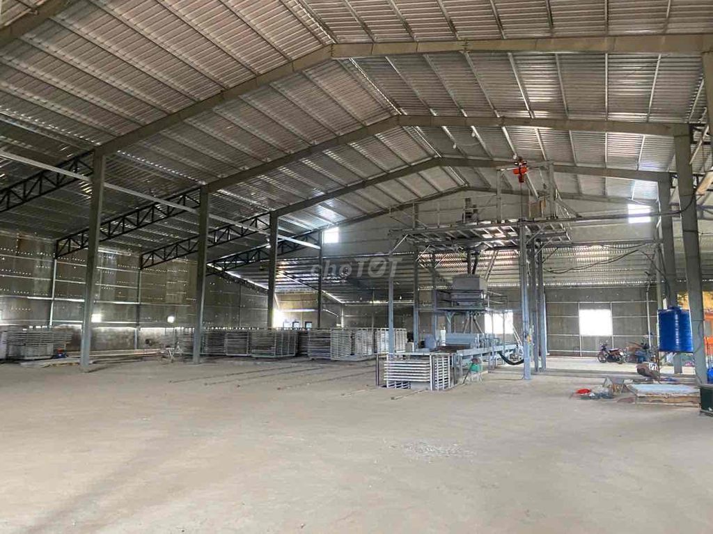 Cho thuê kho xưởng giá tốt hàng hiếm có 2000m/30tr. Cho thuê văn phòng, mặt bằng kinh doanh tại Huyện Châu Đức Bà Rịa - Vũng Tàu được đăng bởi VÔ THƯỜNG hình 3