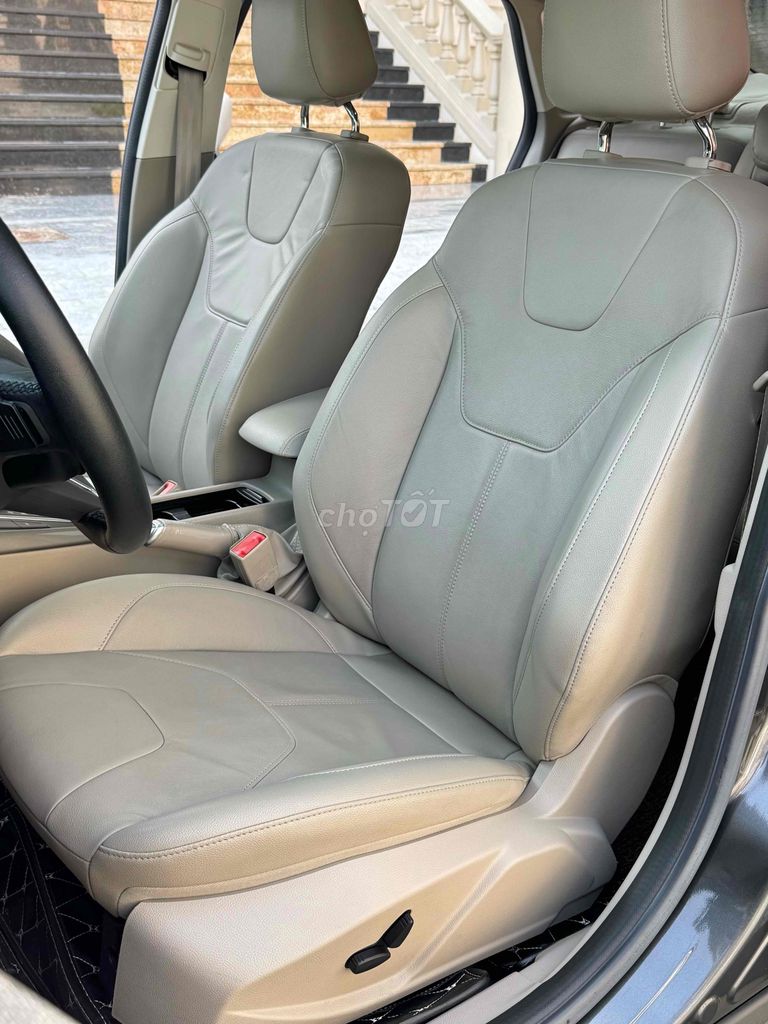 Ford Focus Titanium 2018 chạy 14.000km quá đẹp. Mua bán Ô tô tại Thành phố Thủ Đức Tp Hồ Chí Minh được đăng bởi Hoà Xe Cũ hình 21