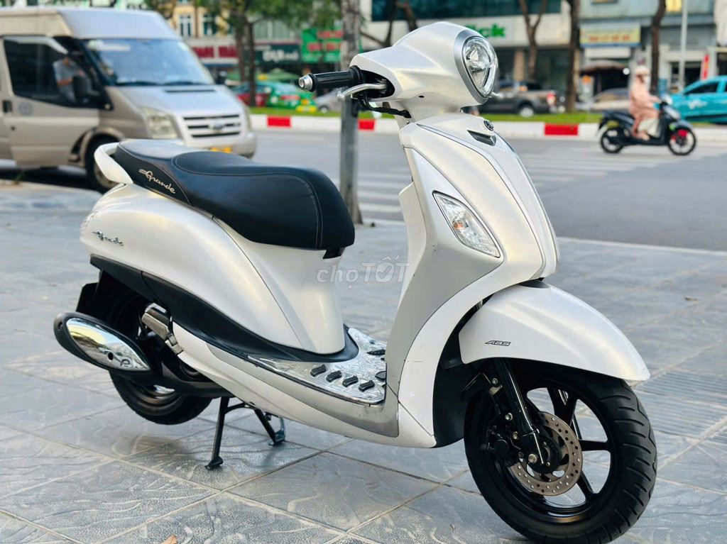 Yamaha Grande125 ABS trắng Mới ĐK 2023Xe Siêu Lướt. Mua bán Xe máy tại Quận Nam Từ Liêm Hà Nội được đăng bởi HẢI ĐĂNG hình 1