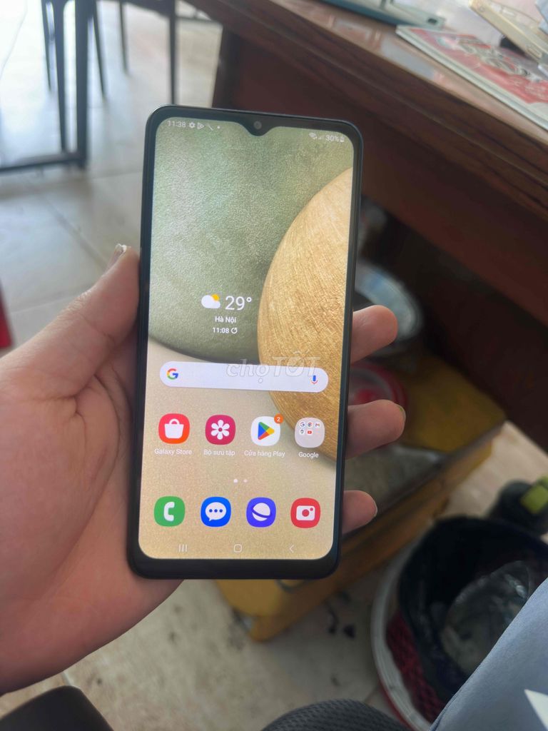 Samsung Galaxy A12 6/128G. Mua bán Điện thoại tại Quận Liên Chiểu Đà Nẵng được đăng bởi Vũ Anh Tú hình 1