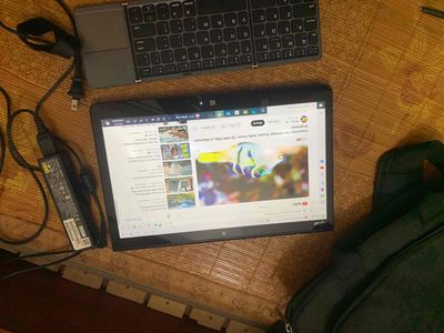 laptop tablet Fujitsu i5 5300/ram 4/ssd128