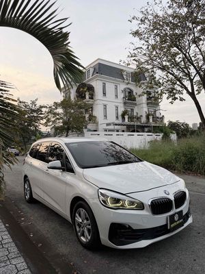 BMW 2 Series 2018 218i Gran Tourer Siêu Mới ✅. Mua bán Ô tô tại Thành phố Dĩ An Bình Dương được đăng bởi Nguyễn Sơn Auto