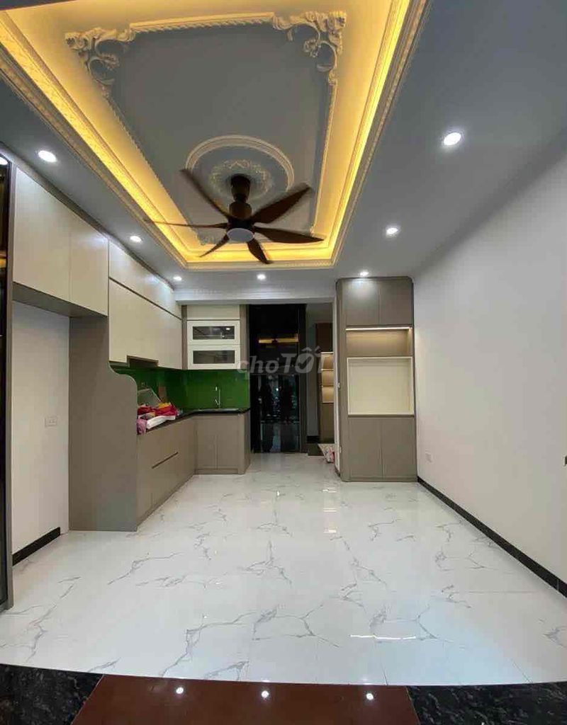 Hàng hiếm Minh Khai, Thang Máy, ngõ nông thông, thoáng, 38m*5T, 7,5tỷ