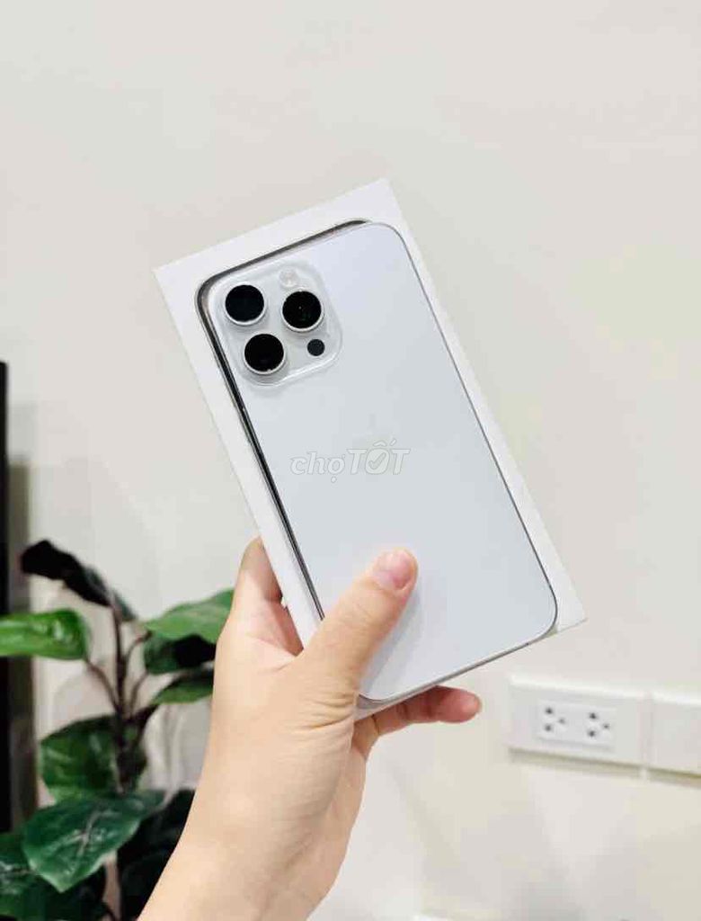 iPhone 15 Pro Max 256G Trắng FULLBOX APPLE 2025. Mua bán Điện thoại tại Quận 10 Tp Hồ Chí Minh được đăng bởi iStockHCM hình 1