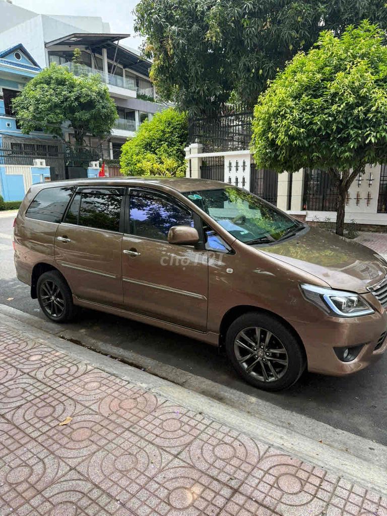 Toyota Innova 2014 2.0V - 115000. Mua bán Ô tô tại Quận Bình Thạnh Tp Hồ Chí Minh được đăng bởi Tân hình 2