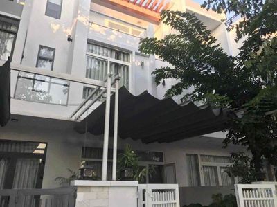 Аренда · 4 комн. · 100 м² · Quận Sơn Trà, ул. Đường Trần Hưng Đạo