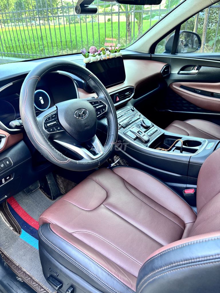 Hyundai Santa Fe 2023 2.5 Xăng Cao Cấp - 4000 km. Mua bán Ô tô tại Quận Hoàng Mai Hà Nội được đăng bởi Tên chưa cung cấp hình 3