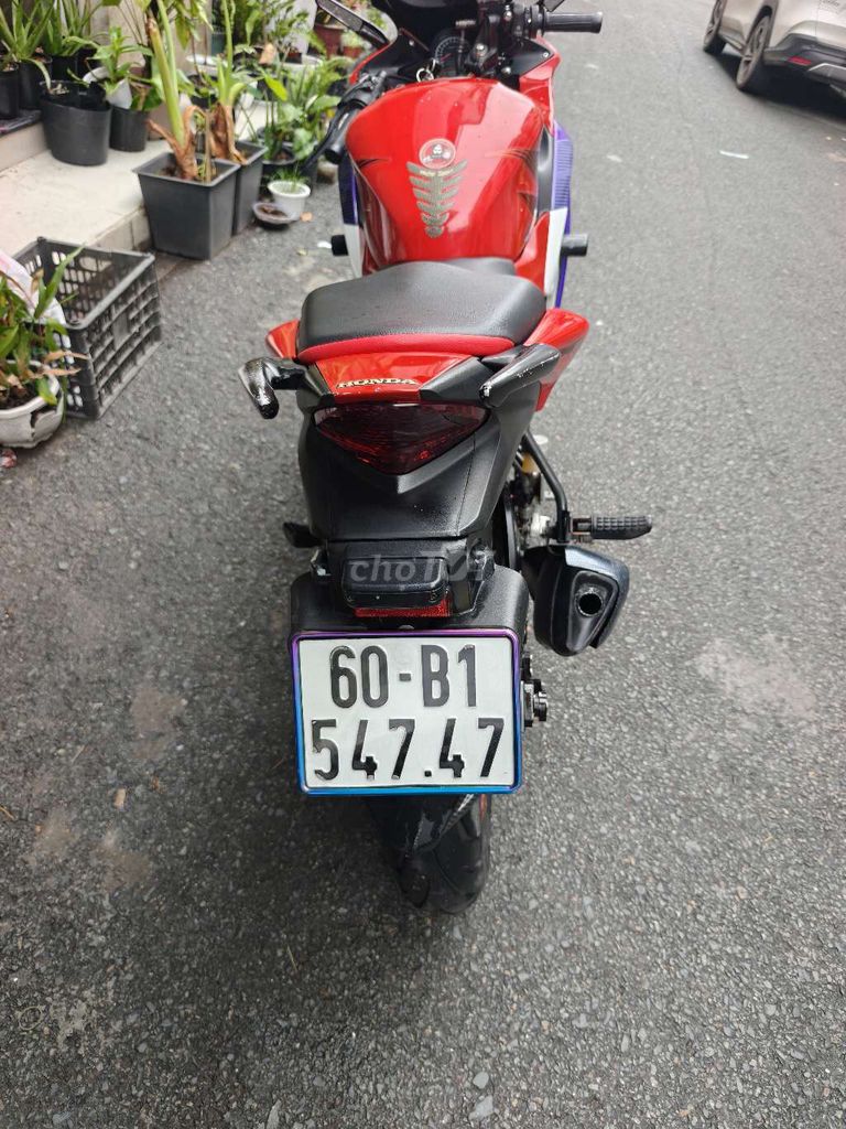 Honda CBR 150cc 2012 Đỏ Tím.xe zin.máy bao êm. Mua bán Xe máy tại Quận 10 Tp Hồ Chí Minh được đăng bởi mua bán điện thoại  hình 9
