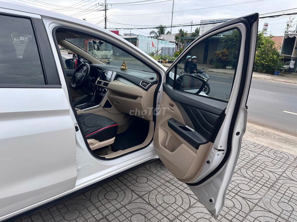 Mitsubishi Xpander 2019 Số sàn Trắng. Mua bán Ô tô tại Huyện Tân Phú Đồng Nai được đăng bởi Salon AUTO THÀNH TRUNG Đồng Nai hình 9