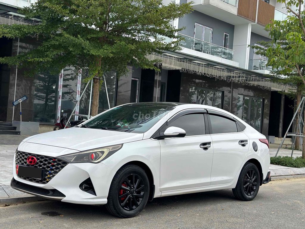 Hyundai Accent 2021 Số tự động 51.000 km Trắng. Mua bán Ô tô tại Thành phố Huế Thừa Thiên Huế được đăng bởi Nguyên Duy Nam hình 2