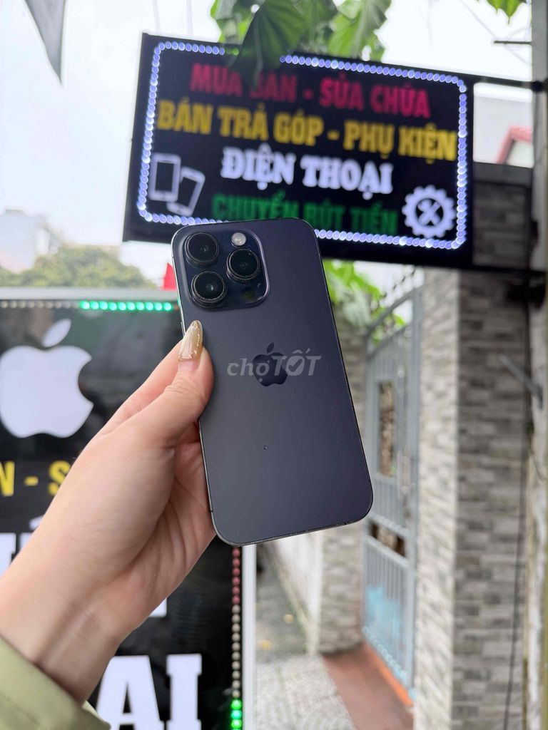 Apple iPhone 14 Pro 128GB Tím. Mua bán Điện thoại tại Quận Sơn Trà Đà Nẵng được đăng bởi Diễm Diễm hình 1