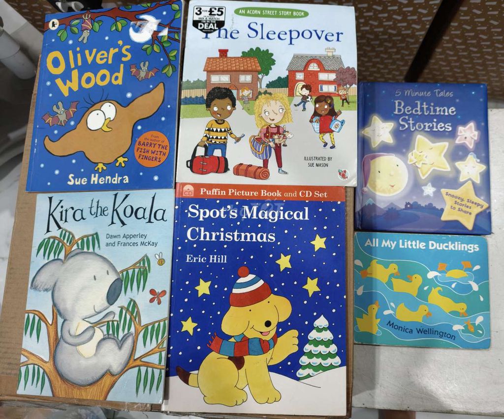 Sách truyện Tiếng Anh trẻ mầm non. Mua bán Sách tại Quận 11 Tp Hồ Chí Minh được đăng bởi Trần Khả Doanh  hình 1