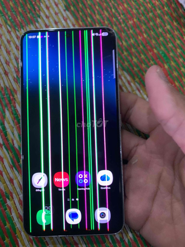 Samsung Galaxy S22 Trắng. Mua bán Điện thoại tại Thành phố Hạ Long Quảng Ninh được đăng bởi Trinh Đình Toàn hình 1