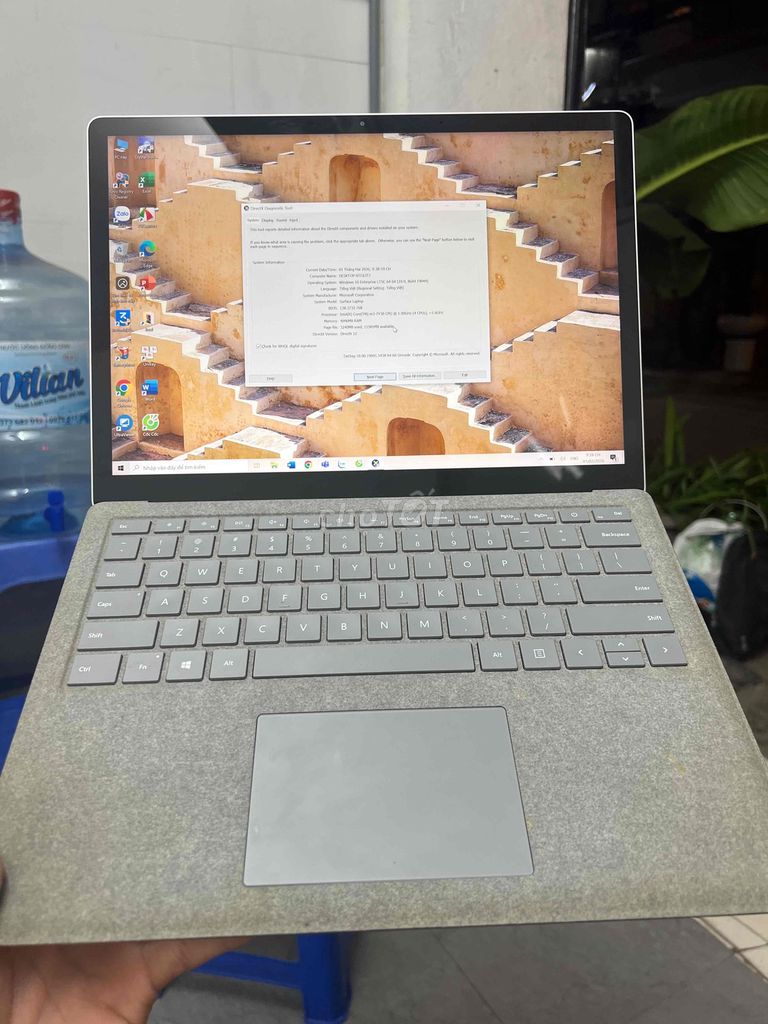 Microsoft Surface Laptop M3-7Y30 4GB/128GB. Mua bán Laptop tại Quận Đống Đa Hà Nội được đăng bởi HQ Computer hình 1