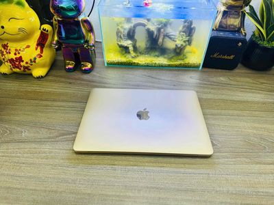 Thanh lý macbook 12” inch siêu mỏng. Mua bán Laptop tại Quận Đống Đa Hà Nội được đăng bởi Linh Kobe