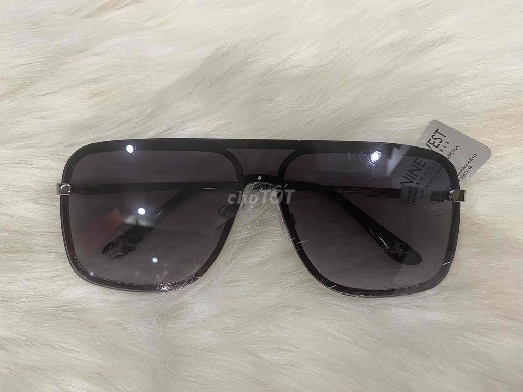 Kính râm Nine West Đen Chống tia UV. Mua bán Phụ kiện thời trang khác tại Quận Gò Vấp Tp Hồ Chí Minh được đăng bởi Muoi Tran hình 1