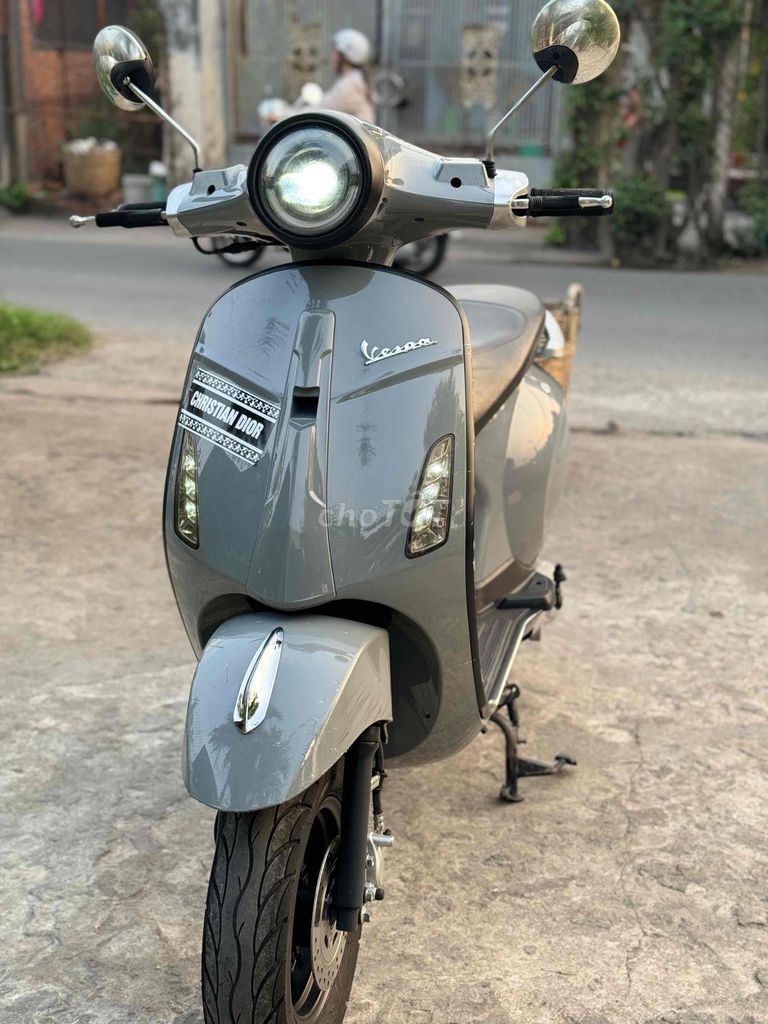 Vespa 50cc Halim đk 2022 bstp chính chủ công chứng